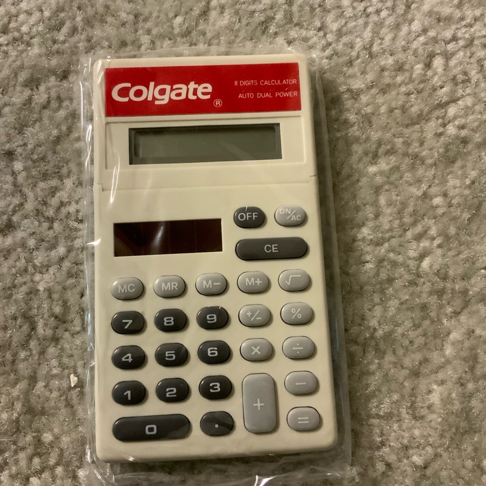 Colgate Advertising Pocket Calculator 8 Digit Dual Power BRAND NEW